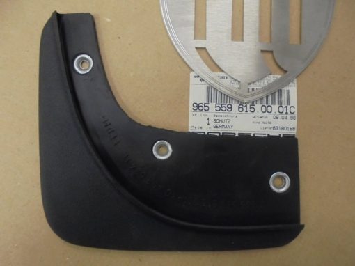 Porsche 965 rubber flap