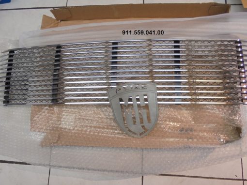 Porsche 911 chrome grill