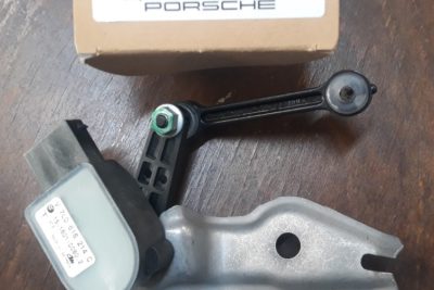 Porsche Cayenne luchtvering-sensor