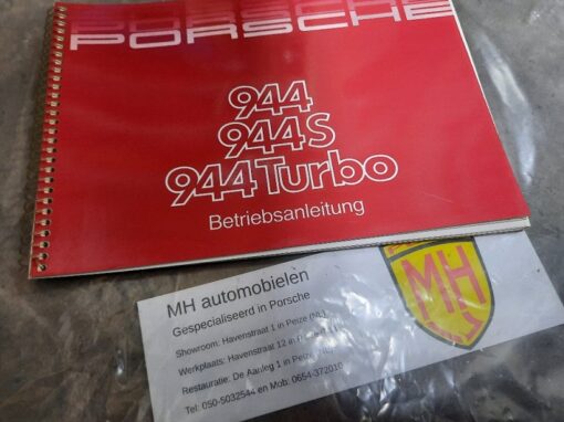 Porsche 944 rood instruktieboekje